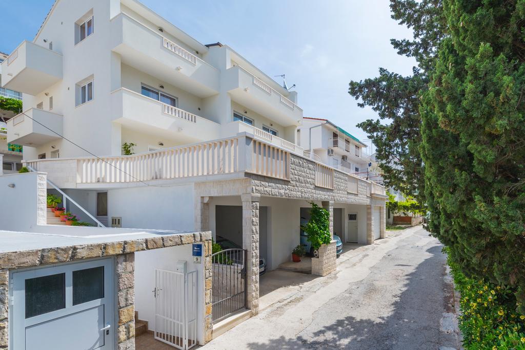 Apartments Nikolina Хвар Экстерьер фото
