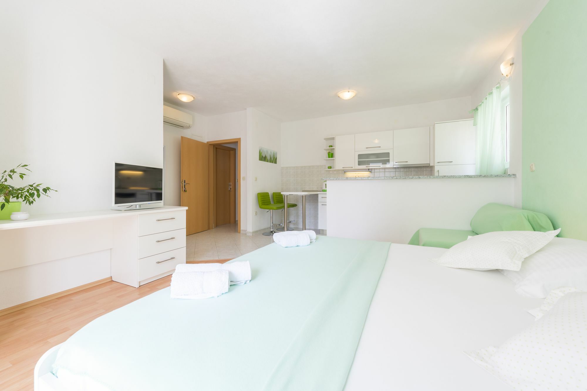 Apartments Nikolina Хвар Экстерьер фото